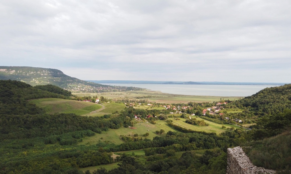 Plattensee: Einzigartiges Flugzeug lässt Herzen der Flug