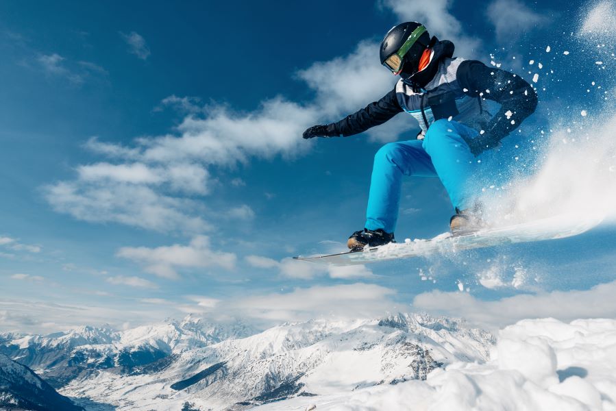 274-Die-besten-Snowboardpisten-Europas-(1).jpg